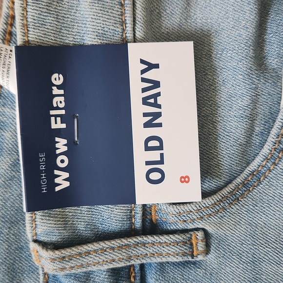 Old Navy High Rise Wow Flare size 8 Jeans - Picture 3 of 17